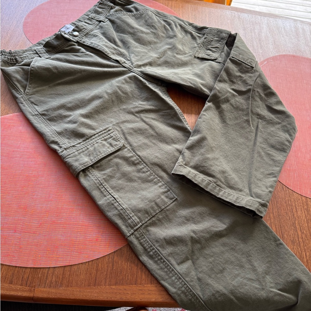 Frame Denim Women's Olive Cargo Pants